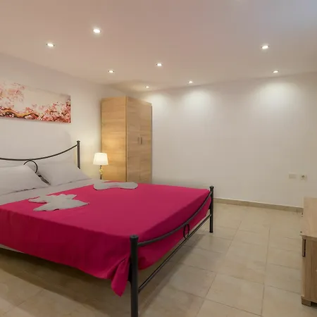 Valentinas Amazing House Daire Rhodes City